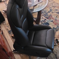 Model S 2018 Front Passenger Seat Comaptible With 2017-2020 Pre-refresh. Model S 2018 Front Passenger Seat Comaptible With 2017-2020 Pre-refresh.