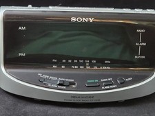 Sony Dream Machine Alarm Clock Silver AM FM Radio Large Digital Display ICF-C492