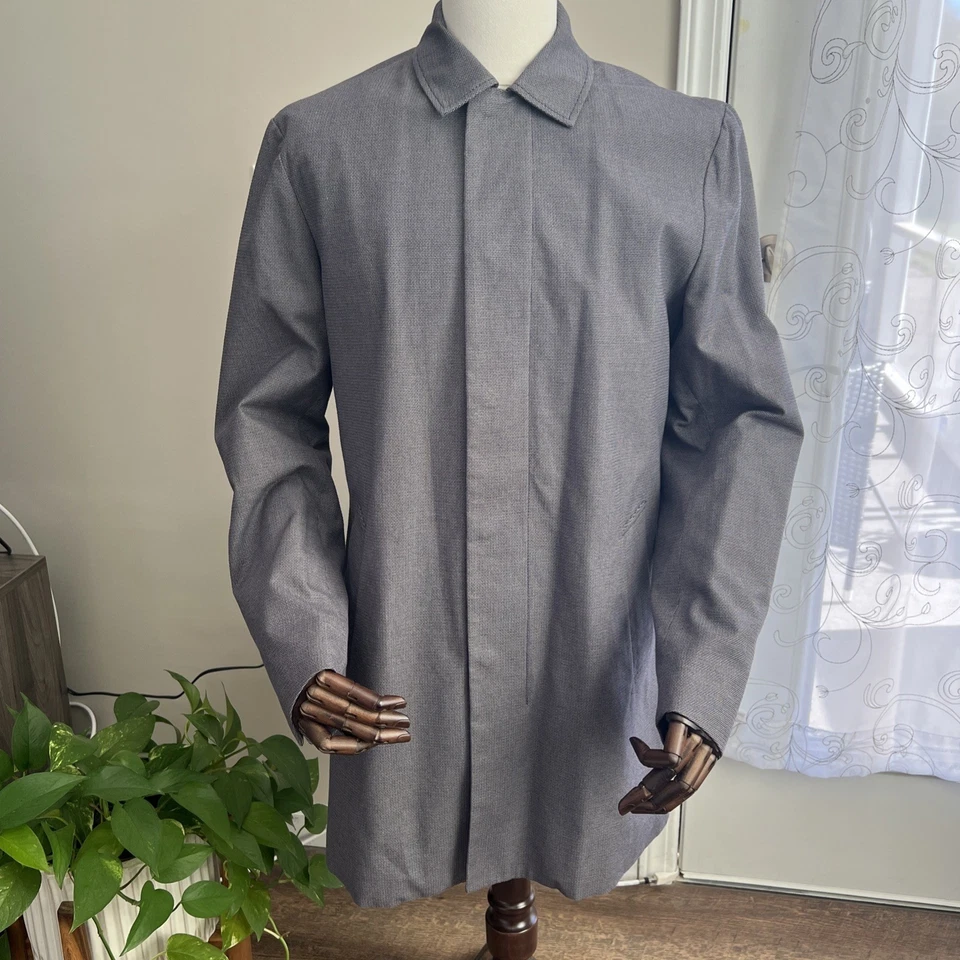 Banana Republic Factory Mac Jacket Overcoat  Topcoat Men's Medium Gray - Image 2 of 4