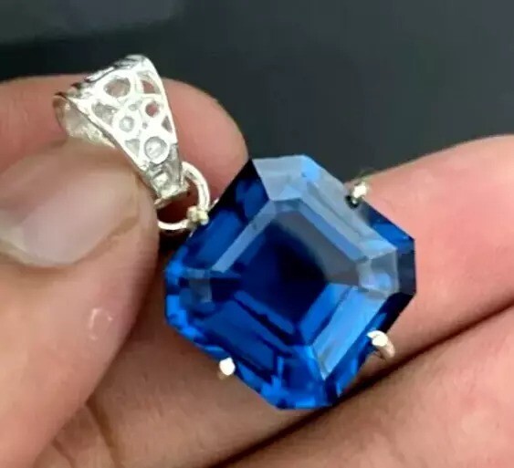 39.45 Ct Natural Blue Sapphire Emerald Cut Silver Pendant Gemstone