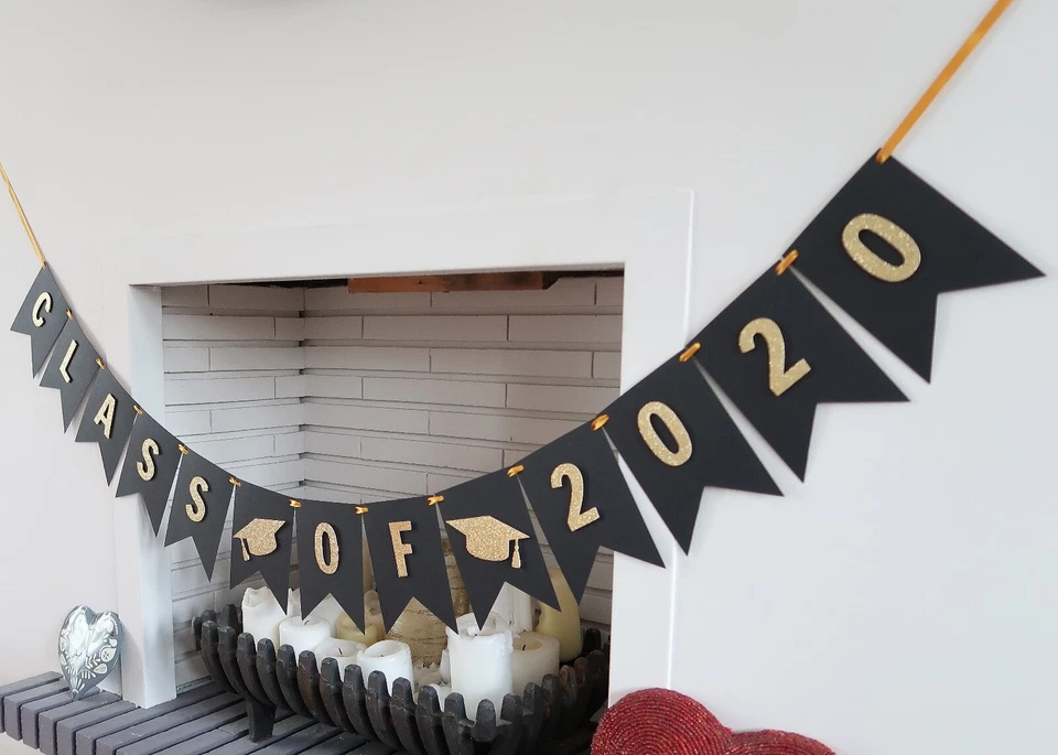 Banner de graduación hecho a mano decoraciones clase de 2025 letreros guirnalda fiesta Foto 2 de 4