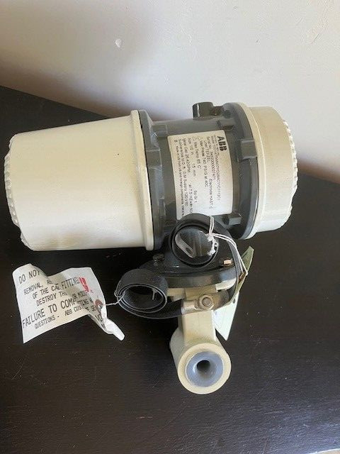 ABB 1/2 Magnetic Flow Meter 10D1475WN07PD28AC11C1112C1 Flow Tube Transmitter NEW