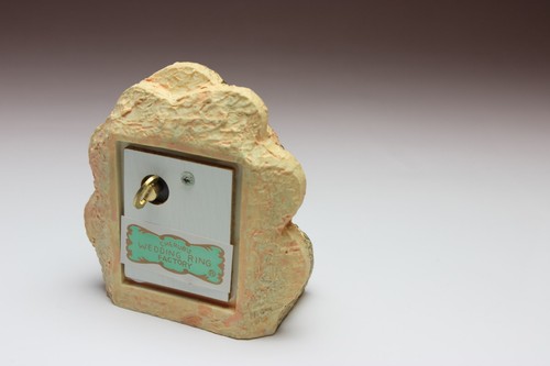 Scooter Honeymoon Ceramic Mini Music Box My Favorite Things Polygonal Figurine - Picture 12 of 12