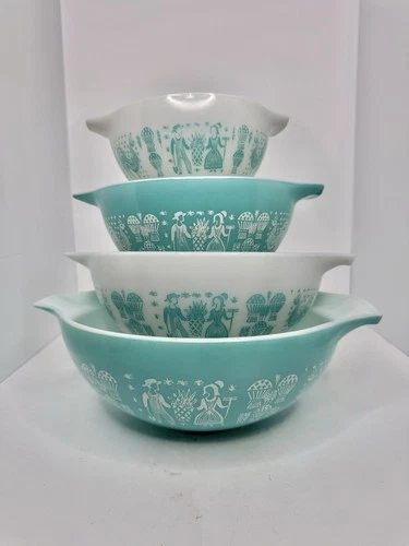 4pcs Vintage MCM Pyrex Turquoise Amish Butterprint Mixing  Bowls Cinderella Set