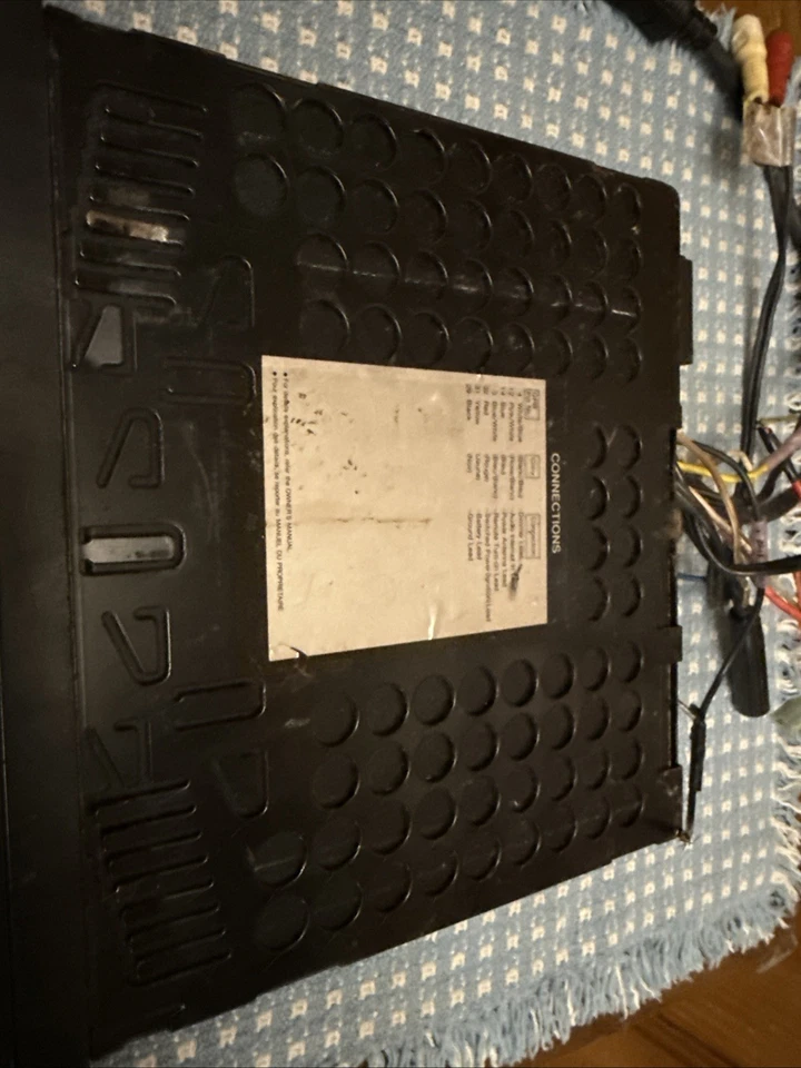 Alpine 7618 Cassette Car Radio Fm Tuner CD  Shuttle Changer Controller Security - Image 4 of 4