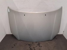 Capot Toyota AVENSIS