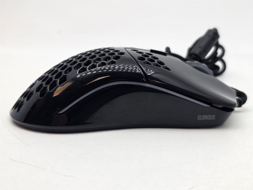 GLORIOUS Model O RGB Optical Gaming Mouse - Gloss Black - Picture 4 of 6