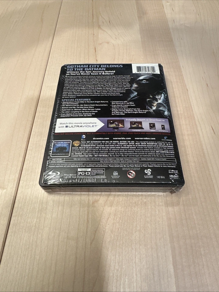 NEW! Batman DARK KNIGHT RETURNS Blu-Ray DELUXE STEELBOOK Target EXCLUSIVE DC DVD - Image 2 of 4