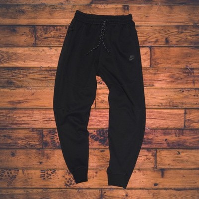 Nike Tech