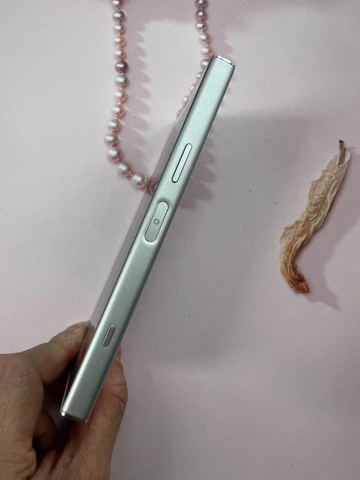 Buen teléfono inteligente Sony Xperia XZ1 G8441/SO-02K desbloqueado versión global/japonesa Foto 4 de 4