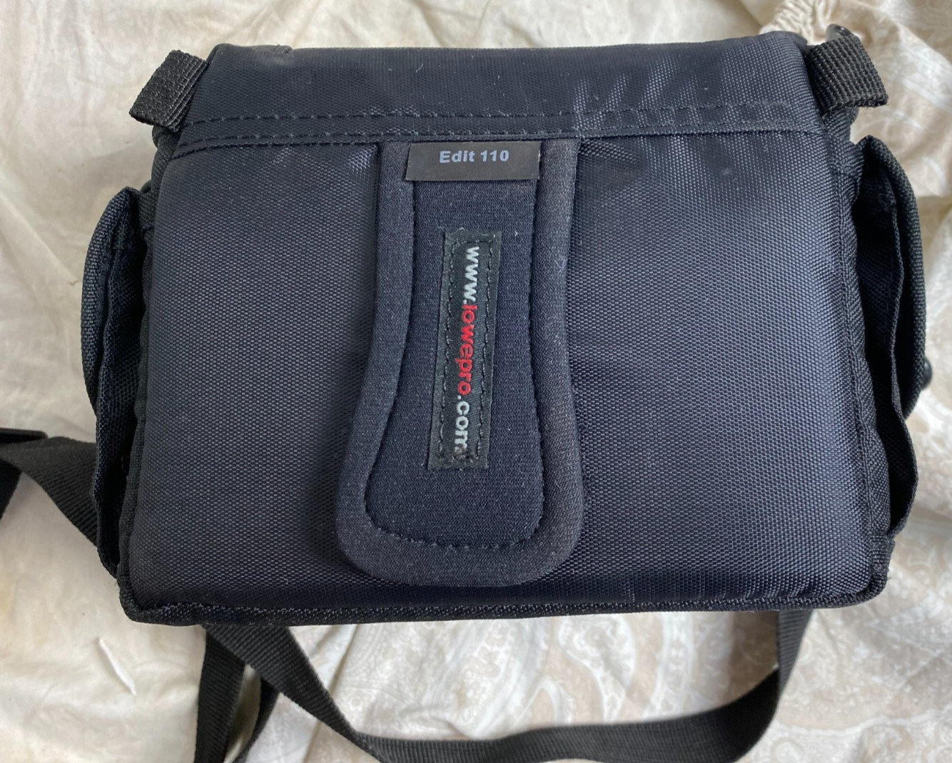 Sealife DC1200  w/Hardbody/ Shoulder Bag* NO CHARGER G132