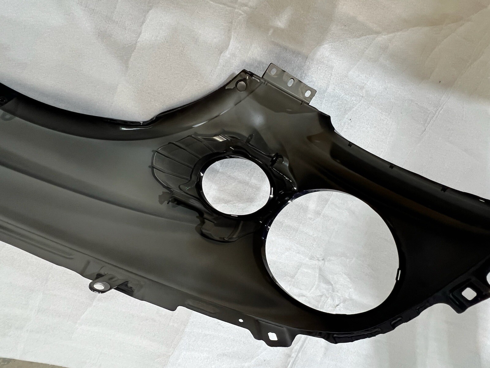 2020-2023 2023 BENTLEY FLYING SPUR RIGHT FRONT FENDER OEM