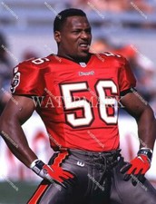 G699 Hardy Nickerson Tampa Bay Buccaneers Smile 8x10 11x14 16x20 Photo
