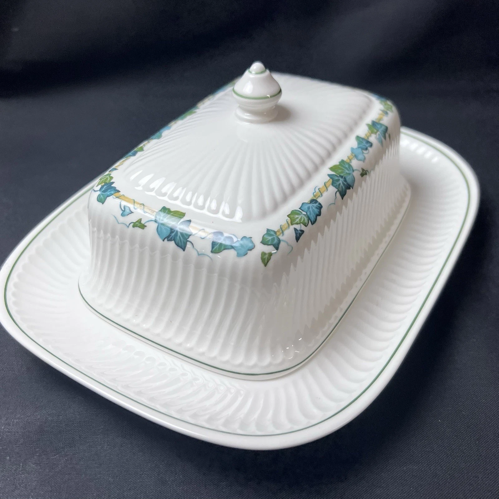 Villeroy & Boch Green Park Ivy Porcelain Covered Butter Dish EUC