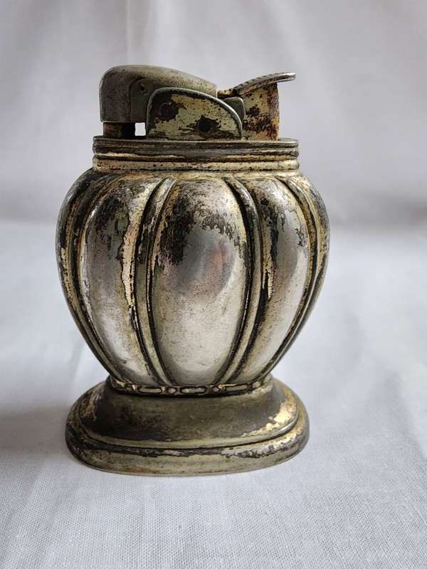 Vintage Evans Art Deco Windsor Spitfire Table Lighter. RARE