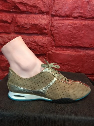 Cole Haan NikeAir Womens Gold Metallic 