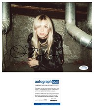 Olivia Scott Welch ‘Fear Street’ Signed Autographed 8x10 Photo Sexy ACOA