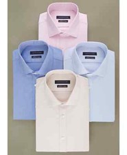 Tommy Hilfiger Men's Regular Fit Non-Iron Performance Stretch Solid Dress Shirt