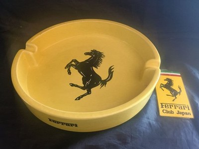 Unbenutzter Ferrari Bitossi Keramik Aschenbecher mit Notizbuch Made in Italy ...