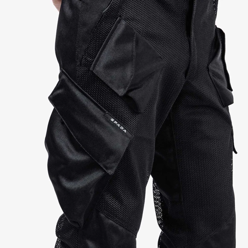 Black, photo 10 of 11