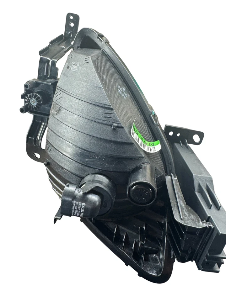 Luz antiniebla delantera derecha lado pasajero Hyundai Elantra 2011-2013 OEM 922023X020 Foto 2 de 4