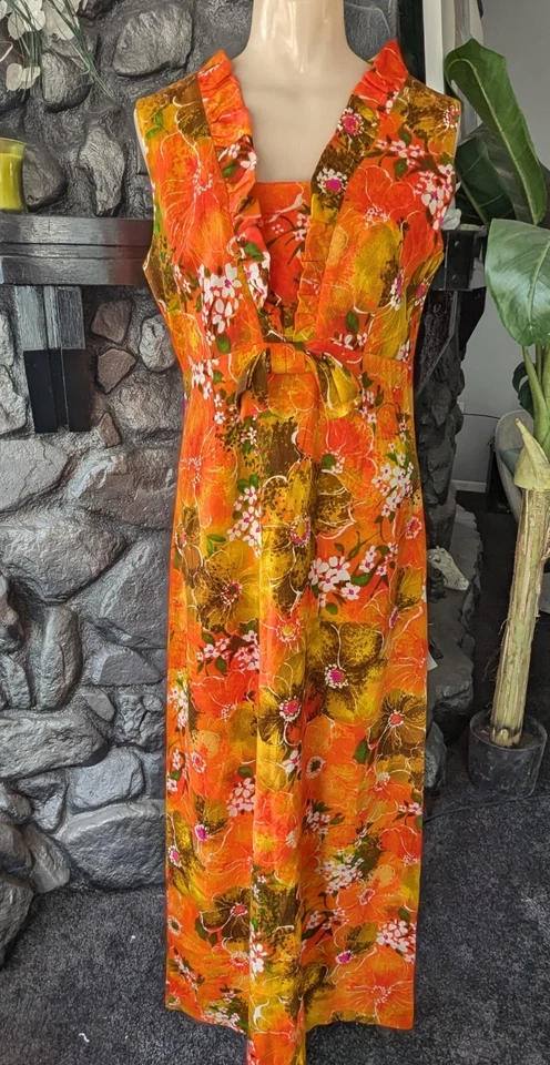 Vestido havaiano vintage anos 60 bazar polinésio MuuMuu laranja marrom babados tamanho 12 - Imagem 2 de 4