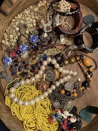 Lot Unique Vintage Antique Costume Jewelry Glass  Stones  Odds Ends Etc