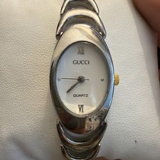 Gucci Women’s Stainless Steel Quartz Watch White Dial Bracelet working