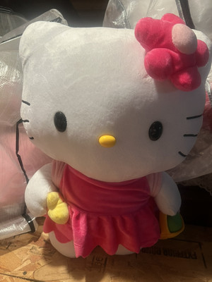 Hello Kitty Easter Greeter 2013