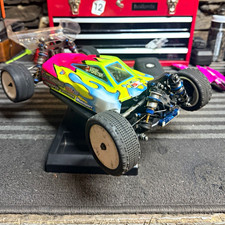 Team Associated RC10B74.2  *4WD* Buggy