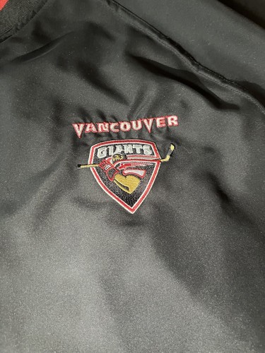 Vancouver Giants Mens Sweater Size XL By Dash CHL WHL - Picture 5 of 11