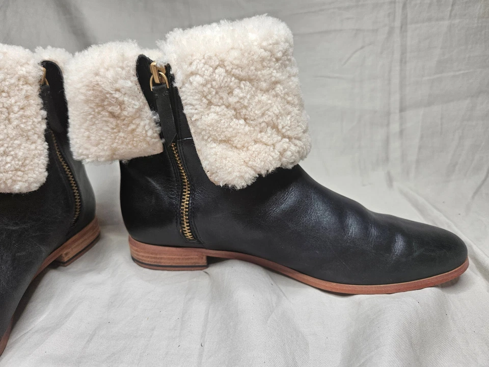 Kate Spade Saturday Ankle Boots Womens 8.5 Black Leather Sherpa Fold Over Flap - Image 4 of 4