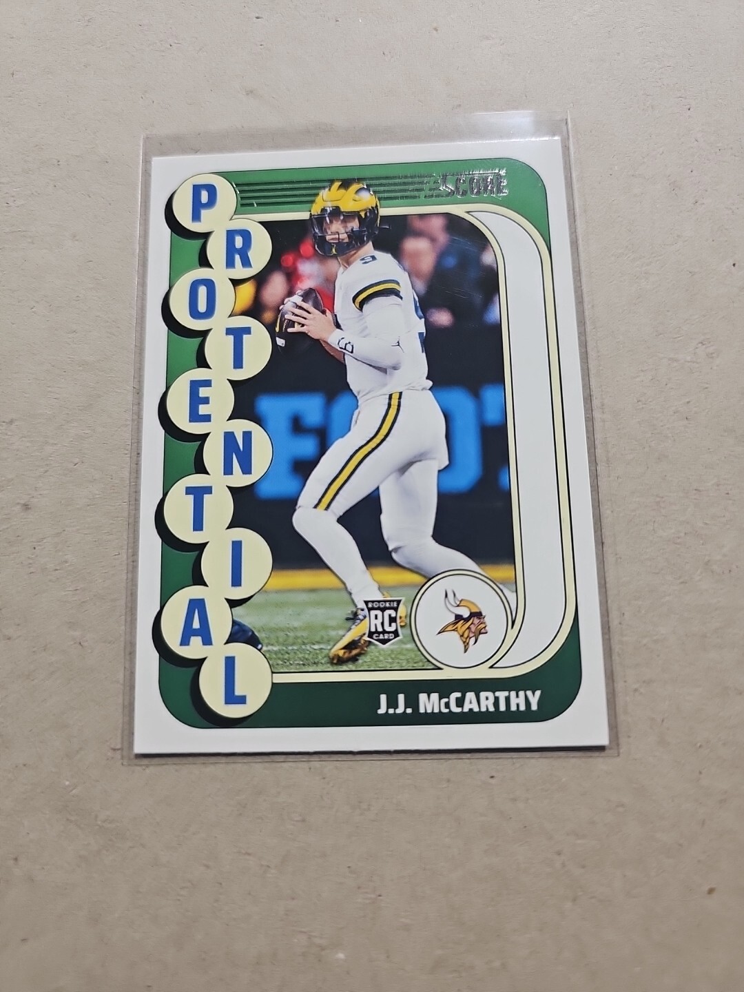 2024 Score - Protential Red #10 J.J. McCarthy (RC)