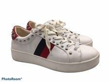 Steve Madden Belle Low Top Sneaker White Red Blue Studded US 9
