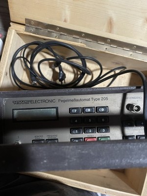 KWS ELECTRONIC Pegelmeßautomat Type 205 Messgerät HF-Eingang DC 520 V