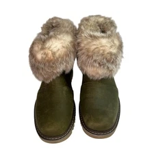 Caterpillar Women's Flurry Fur Waterproof Ankle Snow Bootie 8.5 Green