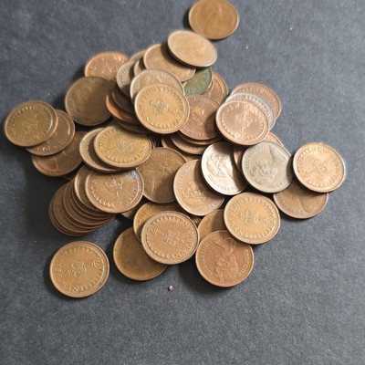 Neues Dezimal Half Pence Konvolut insgesamt 60+ Münzen - gemischte Daten