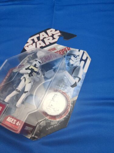 Hasbro Star Wars 30th Anniversary Stormtrooper #20 New Sealed 2007 With Coin - Picture 3 of 4