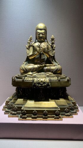 old Chinese Tibetan Buddhism Gilt Copper Carved Sitting Buddha Figure Statue