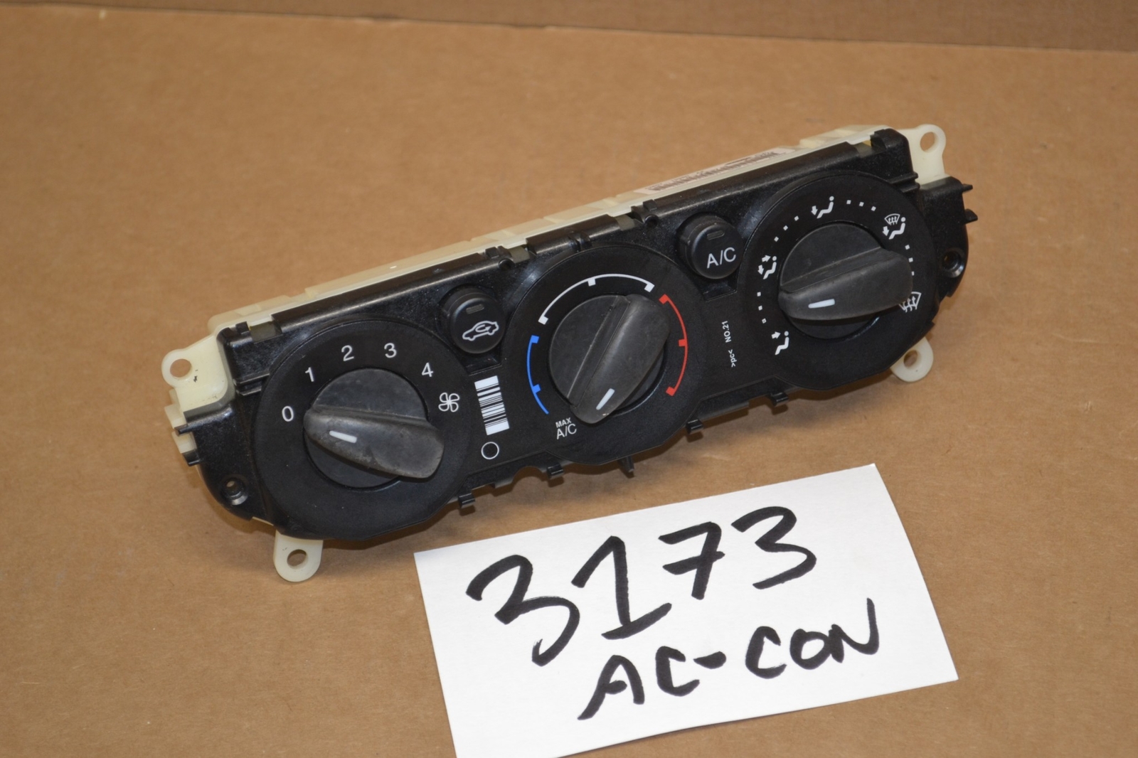 12 13 14 Ford Focus Used AC and Heater Control Stock #3173-AC