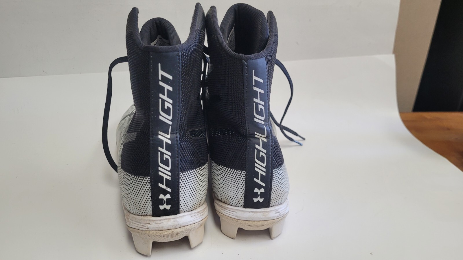 Under Armour Highlight Football Cleats Size 13 Mens Black White Lace Up Logo thumbnail 2