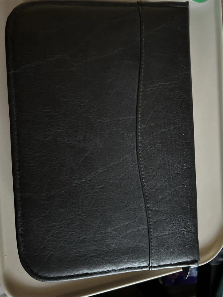 Case Logic 92 CD Case, Black - Image 2 of 4