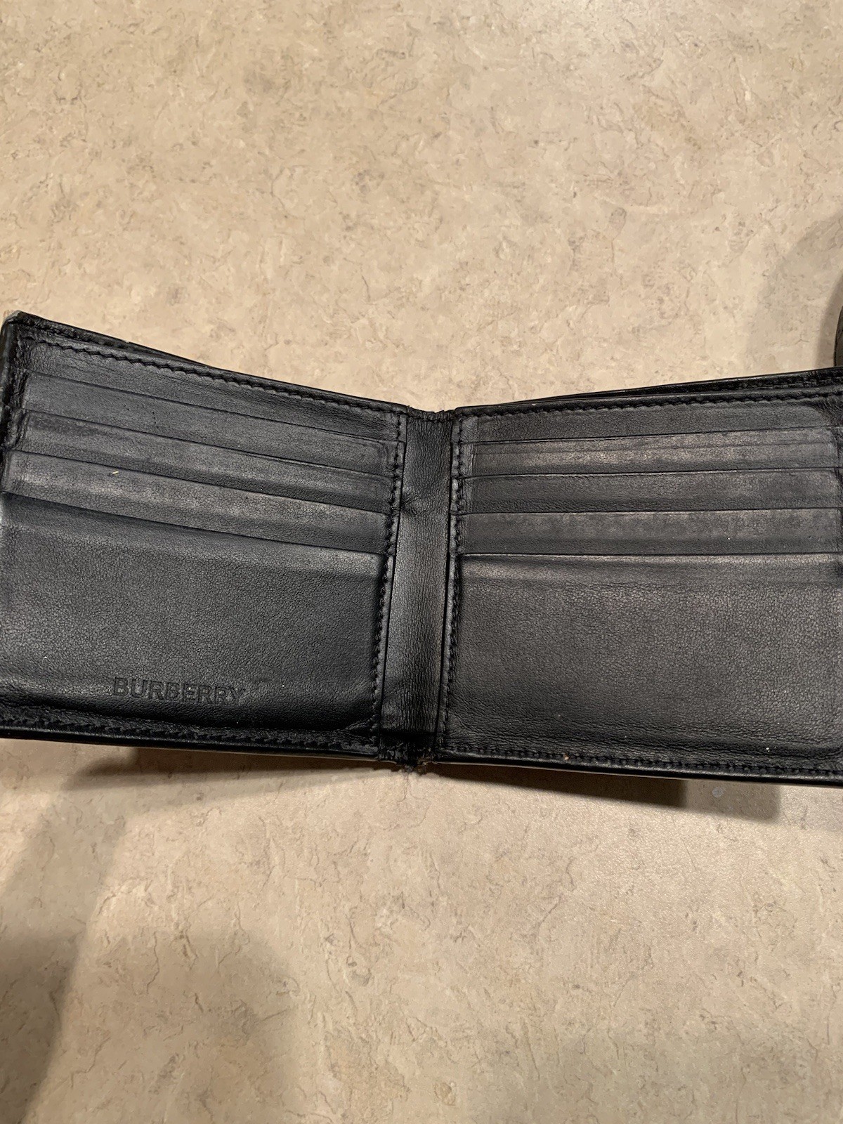 Burberry wallet - image 4