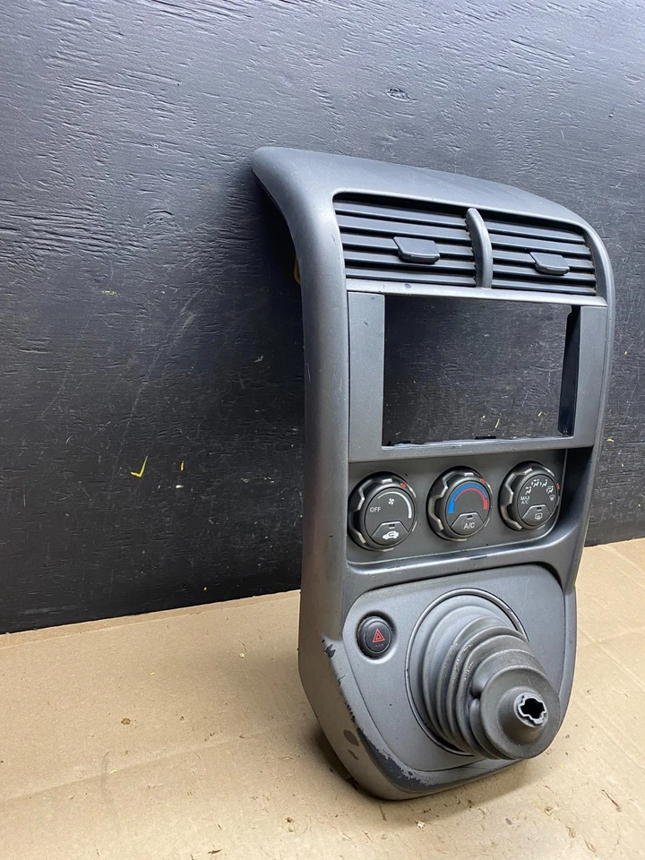 Bisel de cambio de radio control de clima Honda Element 2003 a 2008 OEM U4825 DG Foto 4 de 4