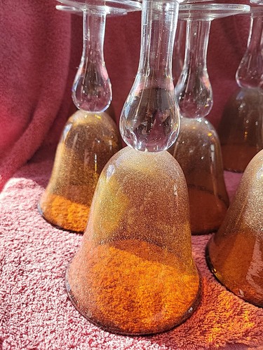 Vintage Hand Blown Bubble Amber Gold Glass Goblets Drinking Glass Lot Of 8 - Picture 2 of 6