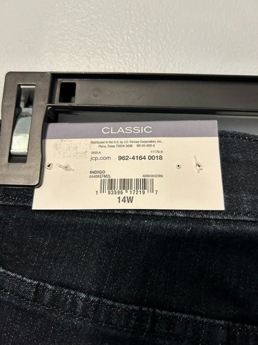 NWT Liz Claiborne Indigo Blue Classic Skinny Jeans with Stretch Plus Size 14W - Picture 2 of 5