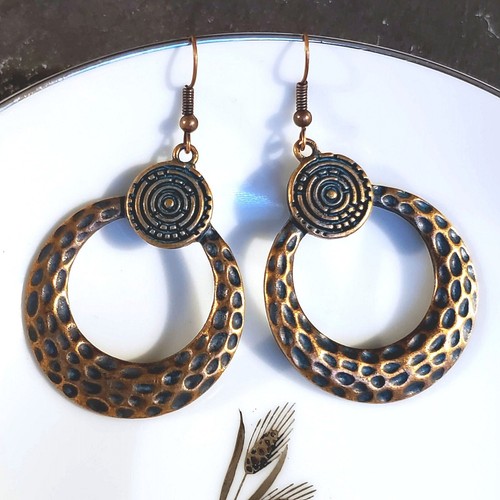 Antique Copper Verdigris Blue Green Patina Hammered Open Round Earrings - Picture 3 of 6