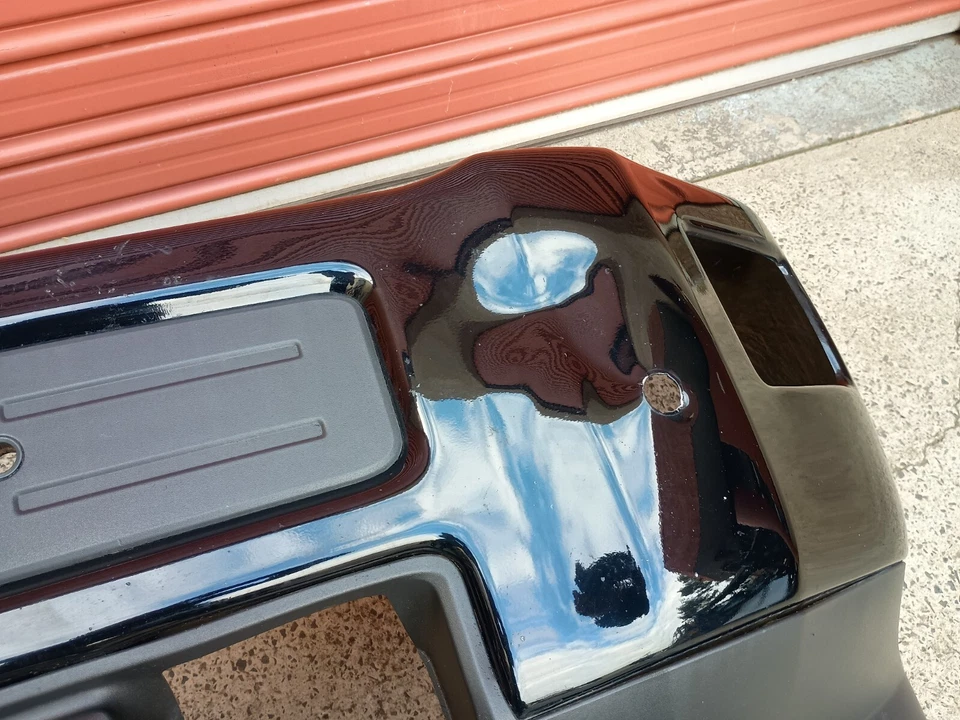 GENUINE 2018 CHEVROLET SILVERADO 2500 HD LTZ FRONT BUMPER BAR FASCIA - DAMAGED - image 4 of 4