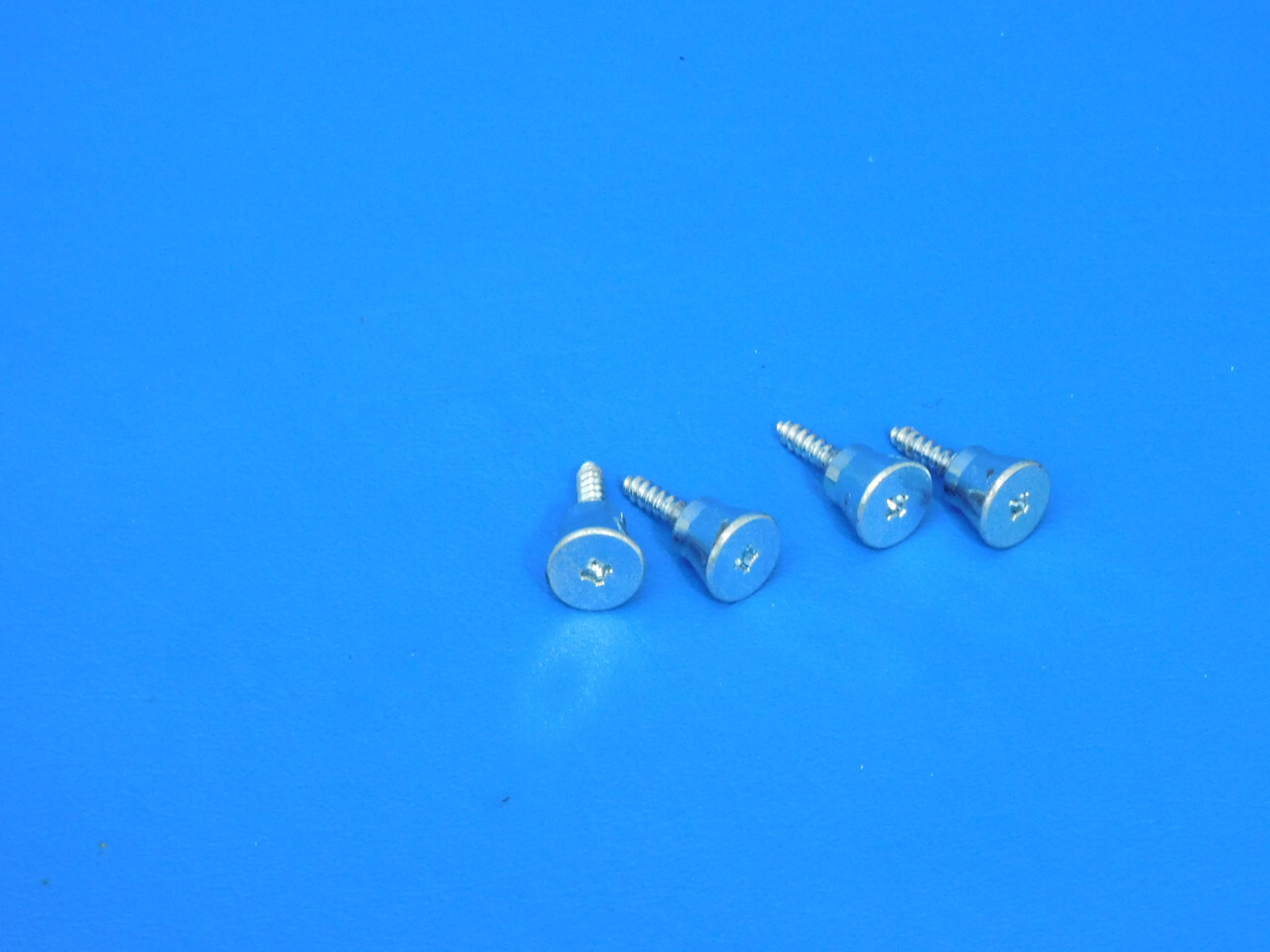 Whirlpool Refrigerator WRS315SDHZ08 Door Handle Mounting Screws W10460893