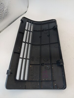 1990-1996 NISSAN 300ZX Z32 REAR TRUNK LEFT TAIL LIGHT ACCESS PANEL